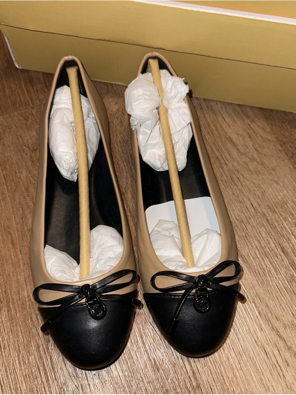 Michael Kors Two-Tone Beige and Black Bow Ballet Flats